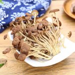 发霉的茶树菇还能吃吗？