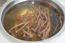 茶树菇怎么清洗更干净？茶树菇的做法