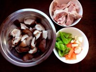香菇和猪肚怎么做好吃？猪肚和香菇一起吃的好处有哪些？