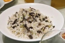干巴菌与米饭的美味做法