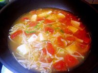 番茄肥牛金针菇豆腐汤的做法