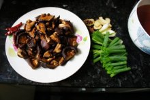 榛蘑的吃法 四个菜谱教你吃“山珍”
