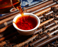 普洱茶生茶熟茶有什么区别?掌握这几种方法，快速区分生茶熟茶！