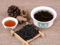 岩茶与红茶的区别是什么？四点不同，教你如何辨别它们!