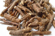 你了解柴胡的功效吗？原来它的药用价值这么高！但这些事项可