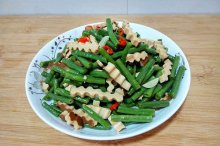 炒豇豆角要焯水吗?豇豆有哪些营养价值呢?