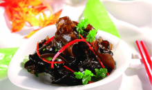 这样凉拌木耳最简单!也是很多饭馆的招牌小菜!新手也可以自己动手做!