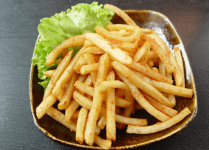 土豆怎么变成薯条?学会这个方法就不会再渴望外面的薯条啦!