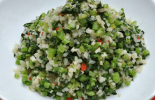 冲菜是荠菜吗？冲菜和荠菜不是同一种东西！冲菜味道更好！