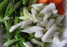 蒜白怎样食用更营养美味?最全面的蒜白做法介绍!