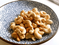 炒腰果的做法窍门?掌握好窍门轻松炒制美味腰果!