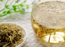 金银花泡水喝的害处有哪些？金银花虽好但可不是随便喝的啊！