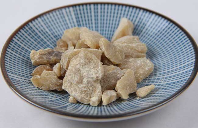 枫香脂的功效与作用