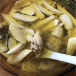 鸡腿菇怎么做汤好喝？鸡腿菇煲汤的做法