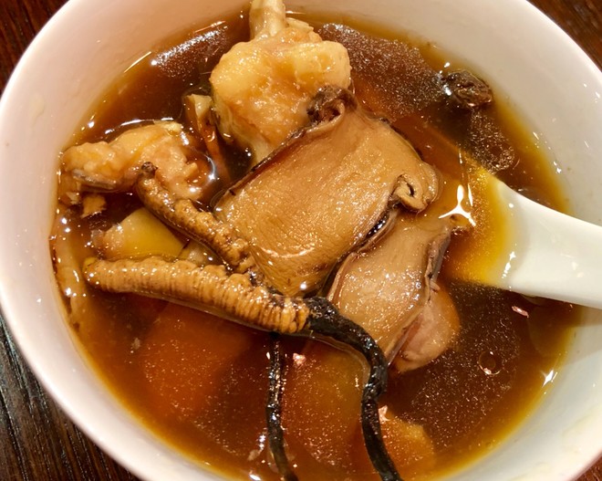 松茸和虫草可以一起炖鸡吗