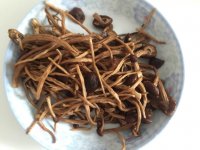 茶树菇冷水泡多久可以吃？干茶树菇怎样泡发不硬？