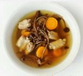 茶树菇萝卜香菇排骨汤