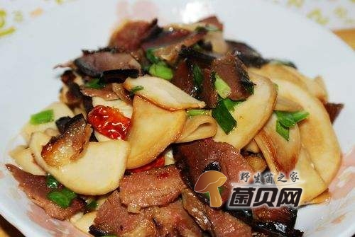 腊肉炒鸡腿菇的做法家常菜