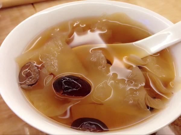 银耳汤多久喝一次最好？怎样熬银耳汤最好喝？