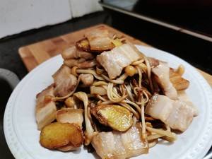 金针菇和白玉菇的做法，教你美味的金针菇和白玉菇搭配做法