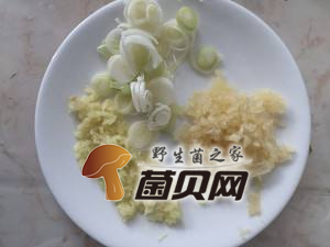 黄瓜炒白玉菇怎么做好吃