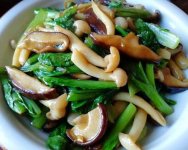 小白菜炒海鲜菇的做法，海鲜菇的功效作用和搭配禁忌
