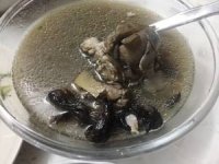 虎掌菌骨头汤怎么做？吃虎掌菌对人体有哪些好处？