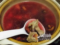 吃红菇炖排骨的好处，补血提神滋阴补阳